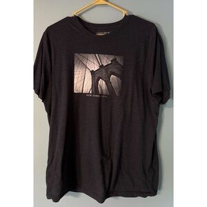 Banana Republic New York 1978 Brooklyn Bridge Shirt